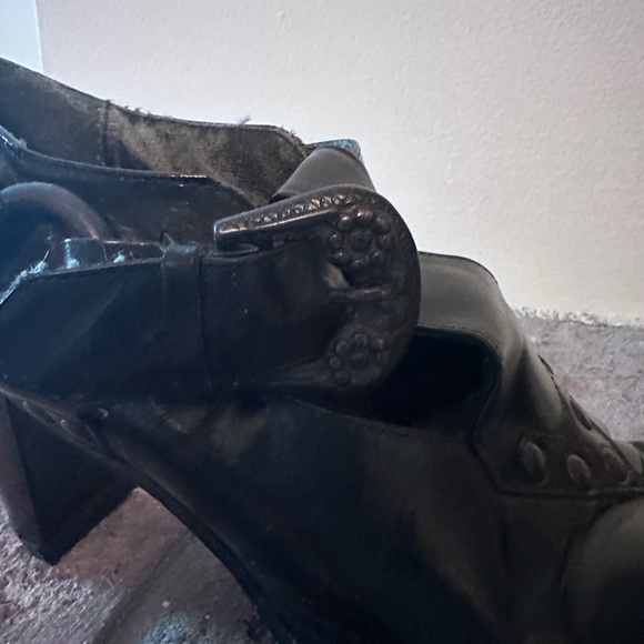 T-Strap Buckle Pumps - Picture 8 of 10